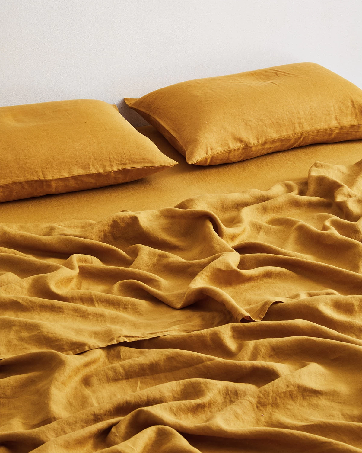 Turmeric 100% Flax Linen Sheet Set 5 Turmeric 100% Flax Linen Sheet Set - Image 3