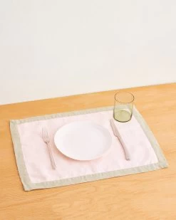 Rosewater & Sage 100% French Flax Linen Trim Placemats (Set Of Four)