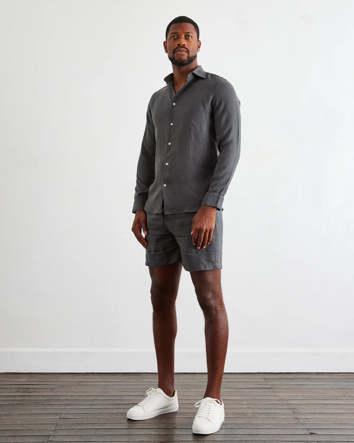 Charcoal 100% French Flax Linen Men's Shorts 4 Charcoal 100% French Flax Linen Men's Shorts - Image 2