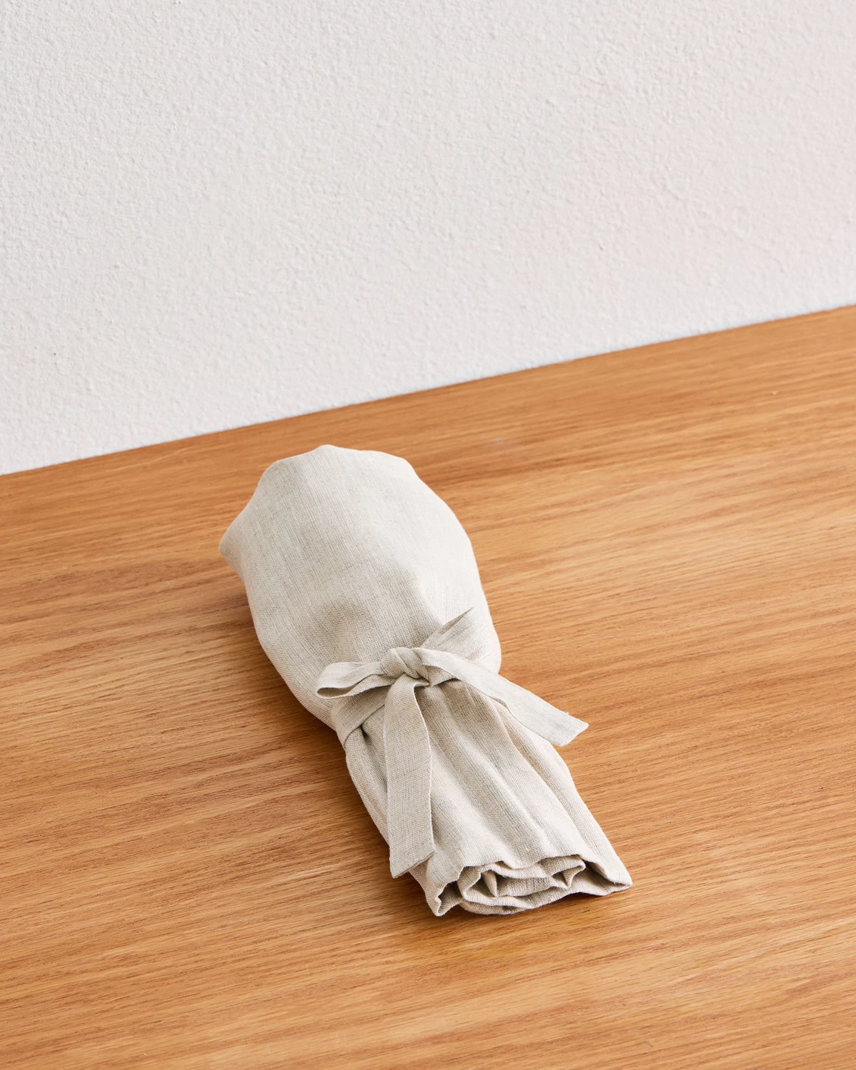 Bed Threads 8-Piece Cutlery Set 5 Bed Threads 8-Piece Cutlery Set - Image 3