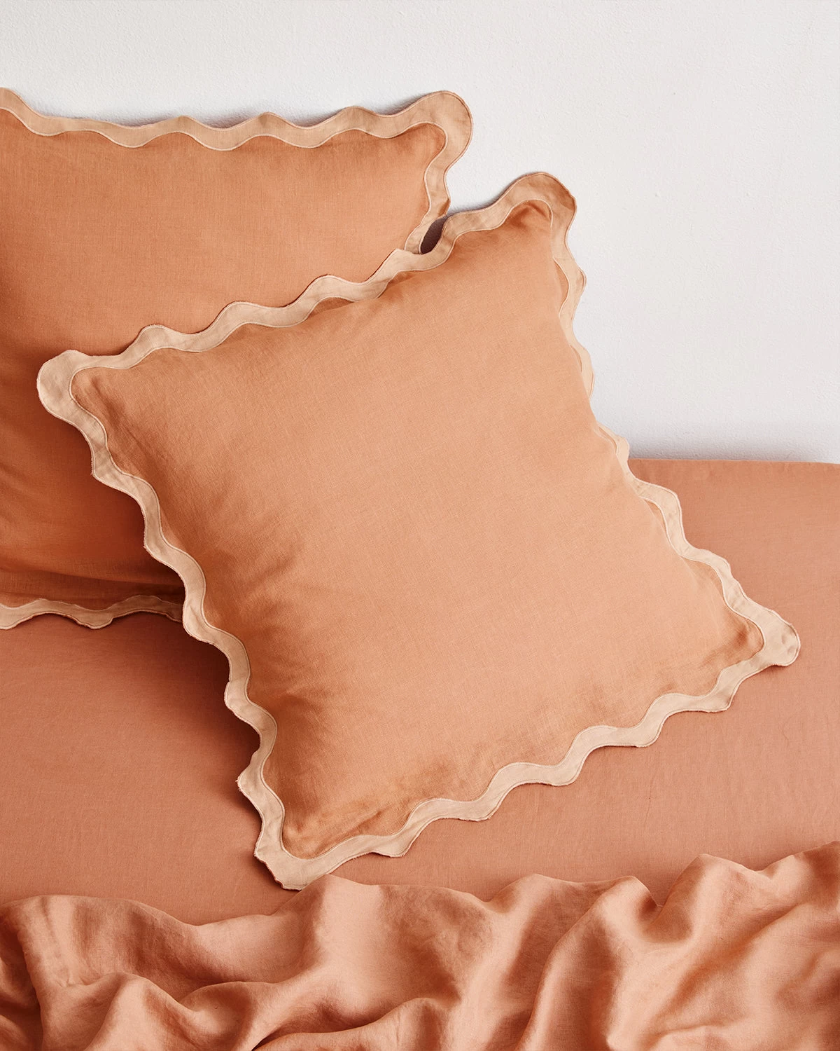 Hazelnut & Terracotta 100% French Flax Linen Scalloped European Pillowcases (Set Of Two) 4 Hazelnut & Terracotta 100% French Flax Linen Scalloped European Pillowcases (Set Of Two) - Image 2