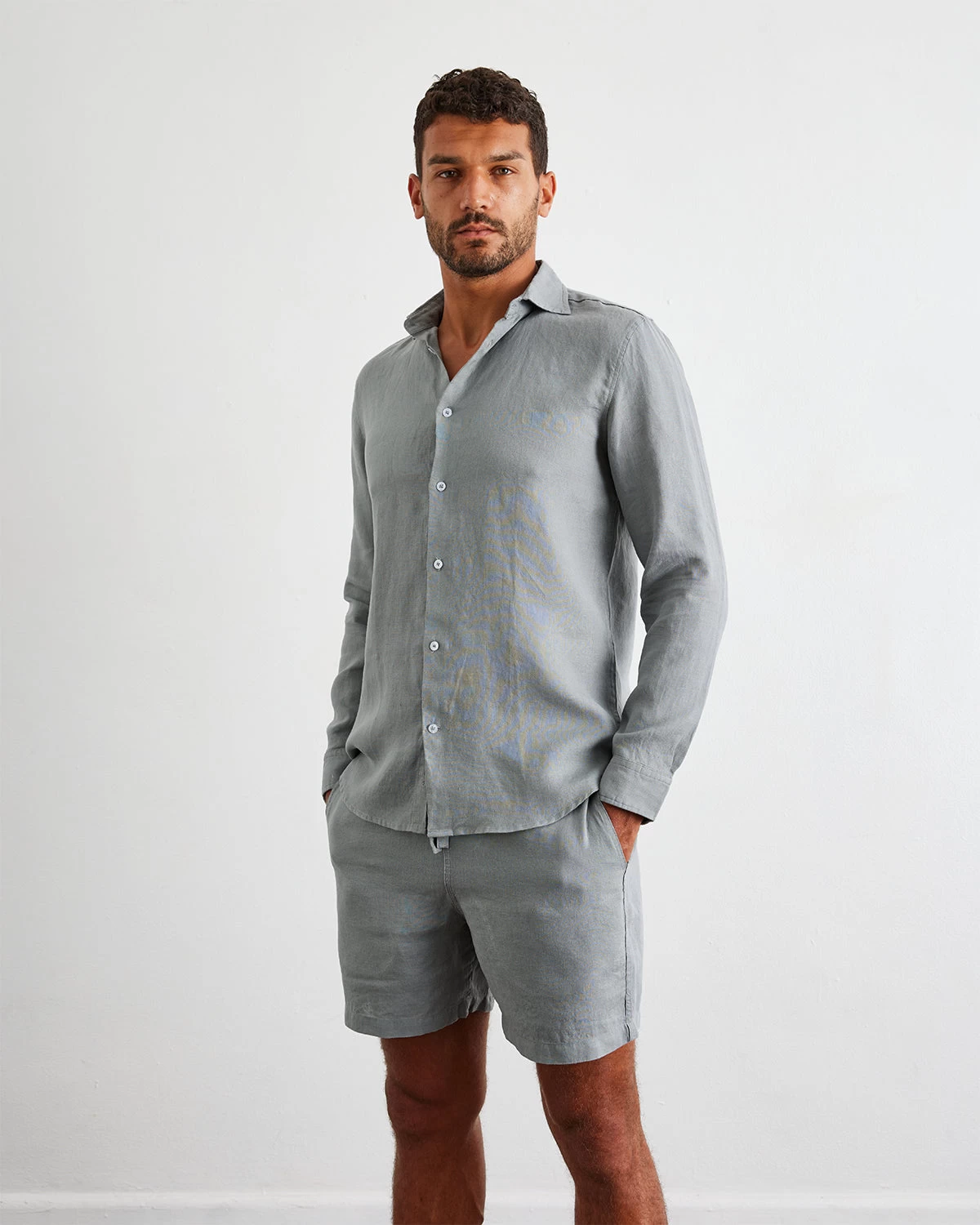 Mineral 100% French Flax Linen Men's Shorts 3 Mineral 100% French Flax Linen Men's Shorts