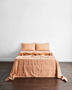 Terracotta & Rust Two-Tone Quilt -Bed Series Store terra 2 81001557 52fb 4721 aee2 72de78c3179e